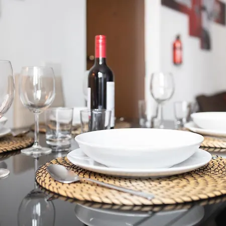 New Mico-fiera Elegante E Accessoriato, Wi-fi E Comfort